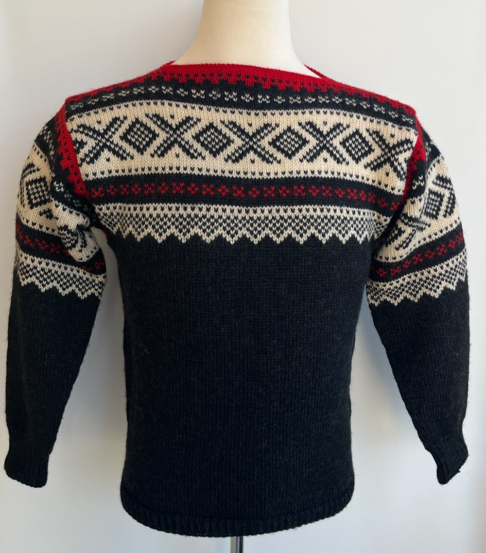 Haus Norway Handknitted 100% Virgin Wool Sweater Charcoal Gray/Black Red sz M